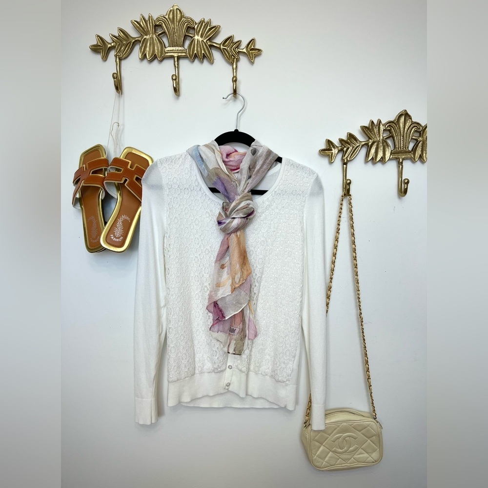 Set White Lace-Front Cardigan with Pastel Scarf set
Ptp 21”